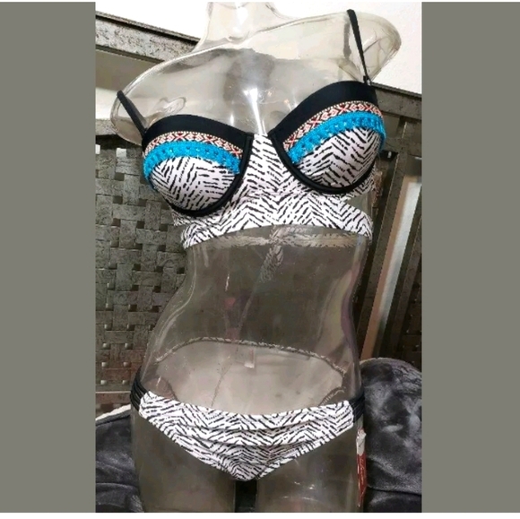 Arizona Jean Company Other - ZEBRA ARIZONA JRS 2 PIECE BIKINI  S L​ NEW